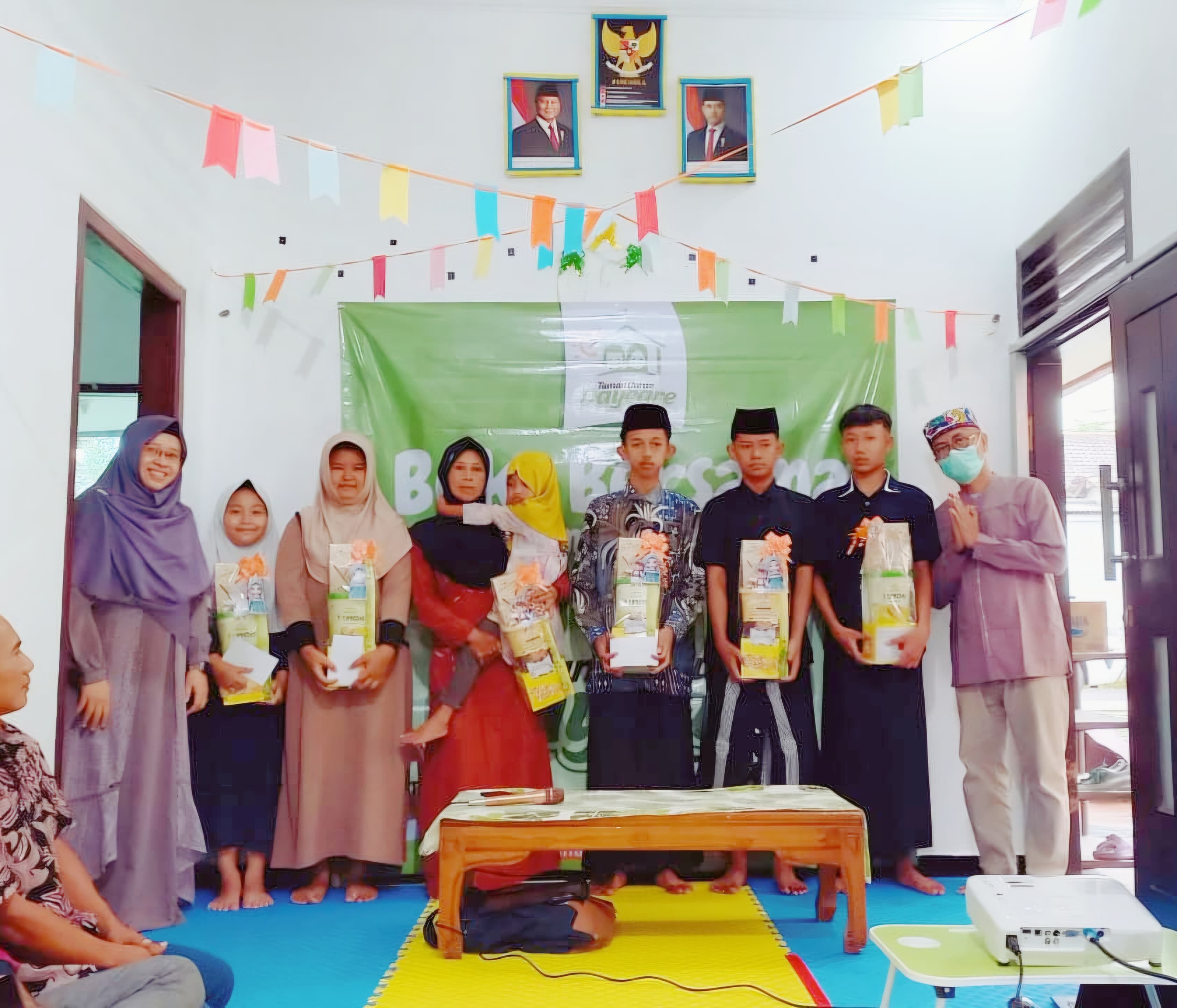 Buka puasa dan santunan anak yatim