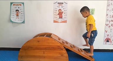 Permainan sensorik 2